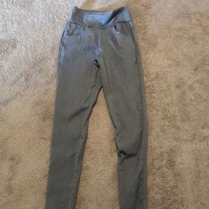 Agnes and Dora skinny pants